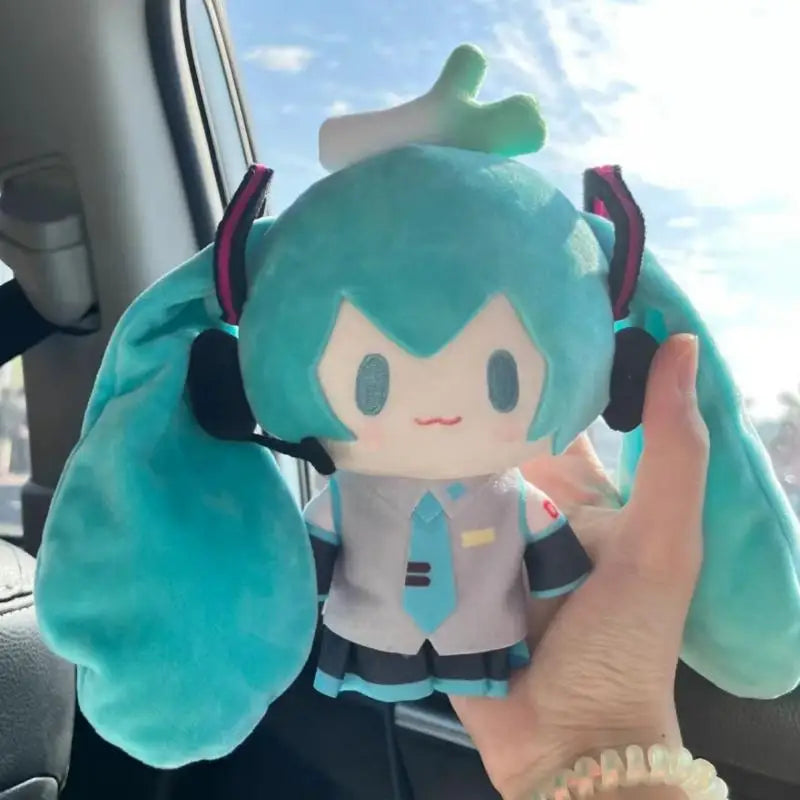 Pelúcia Hatsune Miku – 25cm | Fofo, Colecionável e Perfeito para Presentear