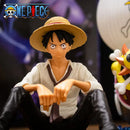 One Piece Figure – 12cm Luffy Sitting, PVC Colecionável