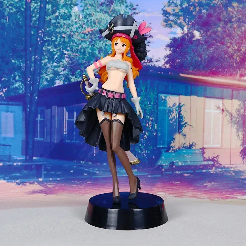 One Piece 19cm – Nami Black Clothes, Figure PVC Colecionável FILM RED
