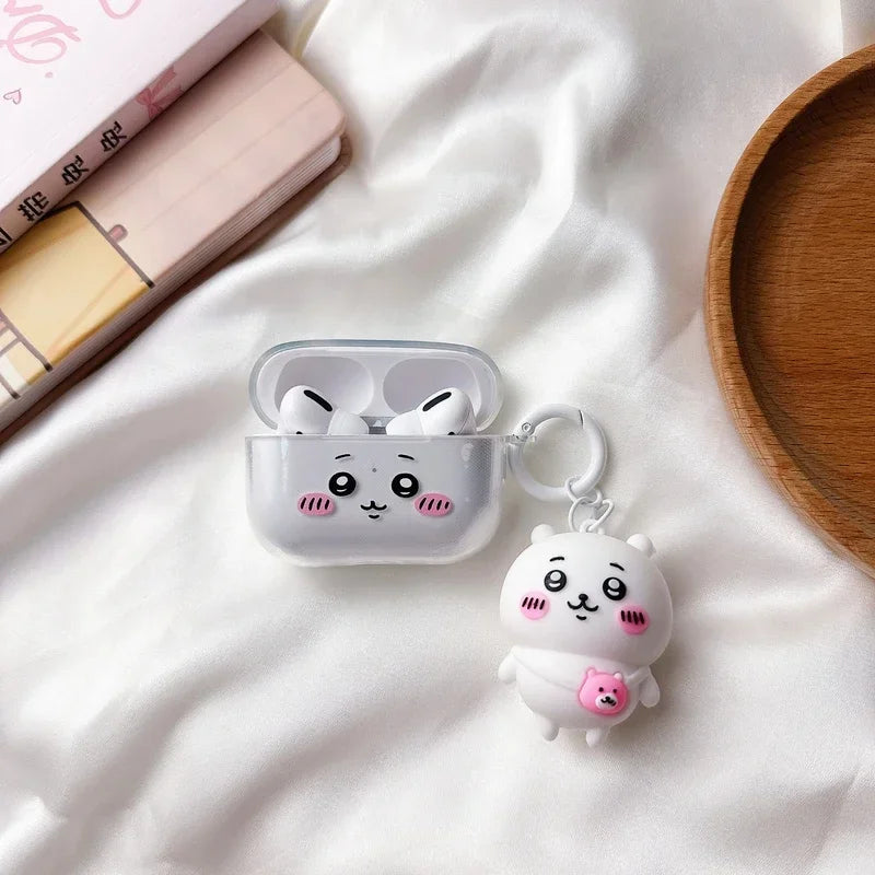 Case AirPods Chiikawa – Transparente com Pingente | AirPods 1/2/3/4/Pro/Pro 2/Pro 3